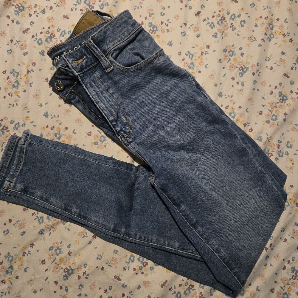 American Eagle Super High Rise Jeggings Size 0 Short